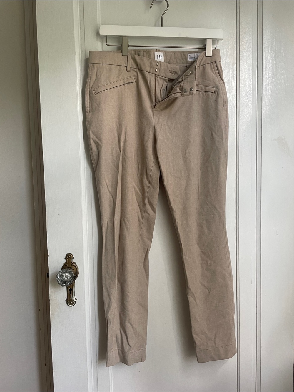 GAP Women's Beige Skinny Chinos